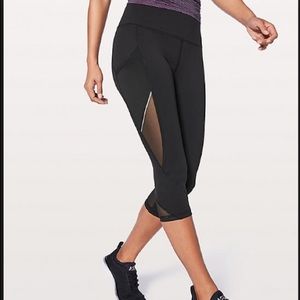 Lululemon Fast As Light Crop 19”